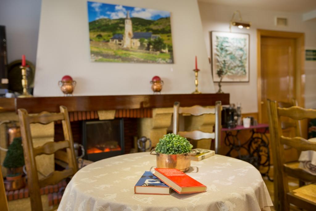 Hotel Eth Solan & Spa Веля Екстериор снимка