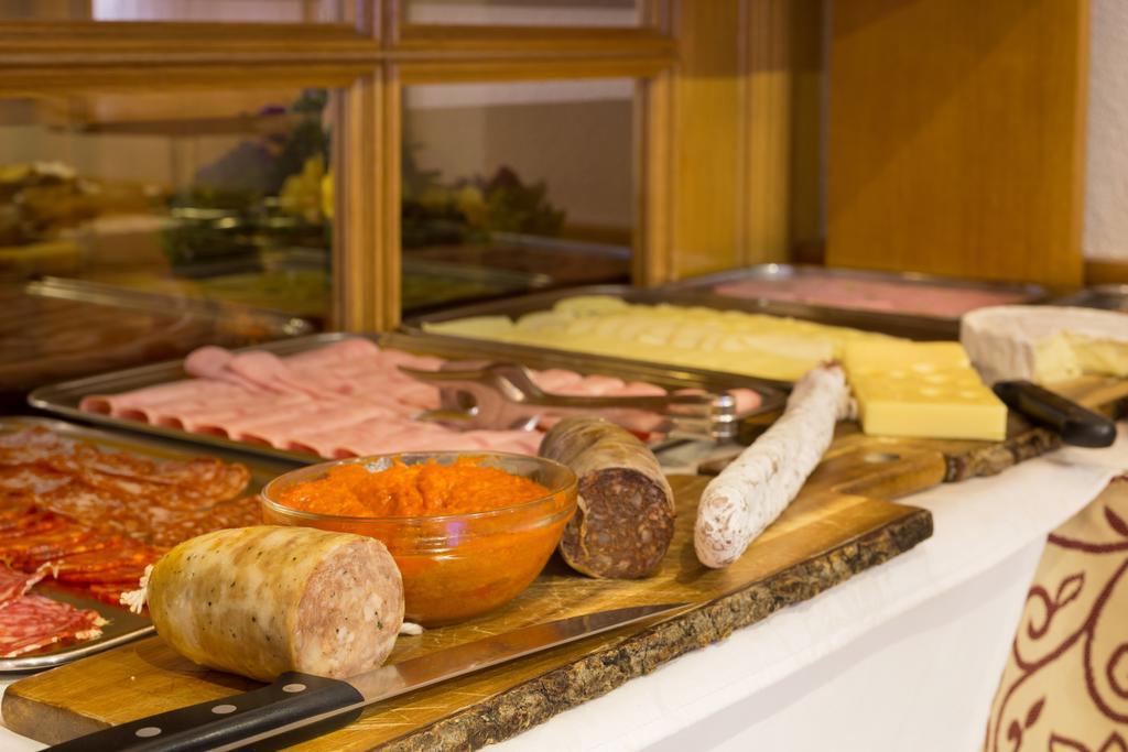 Hotel Eth Solan & Spa Веля Екстериор снимка
